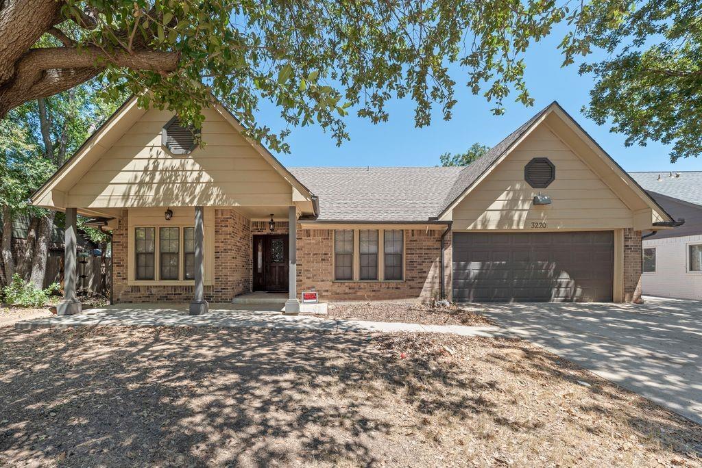 3220 Timberview Drive