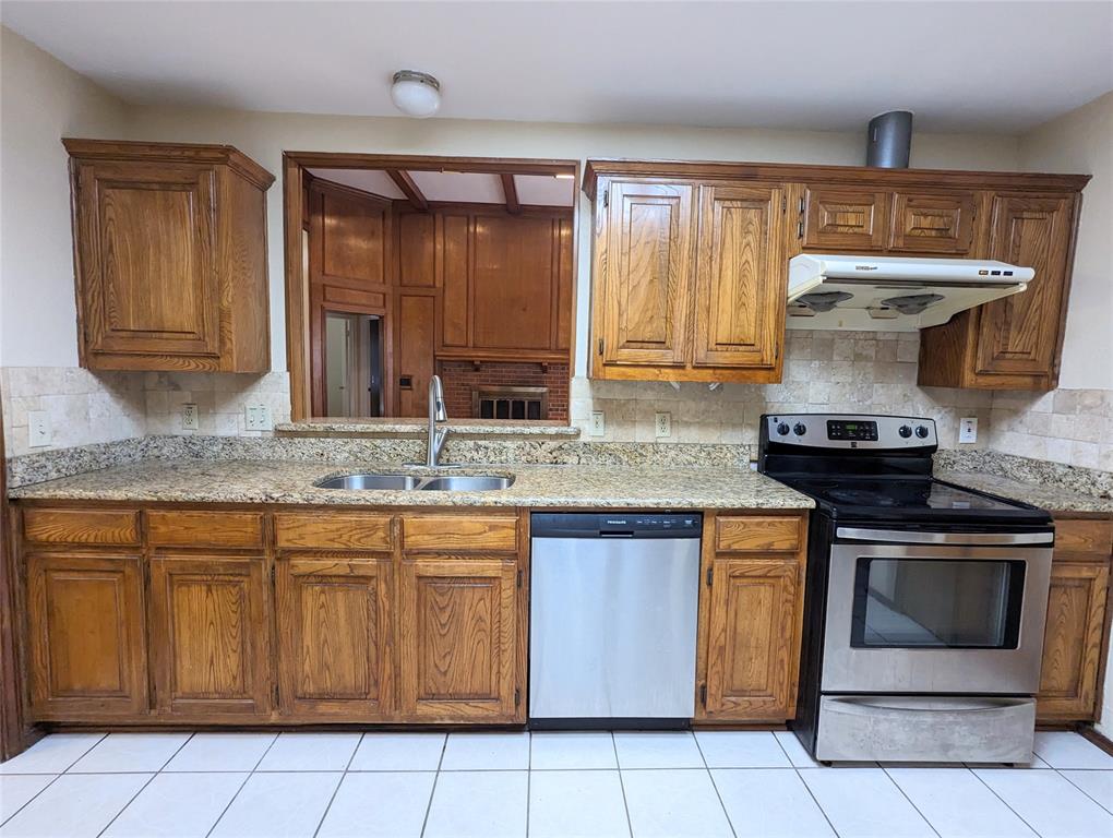 Spring Creek Pkwy Estates West 8 - Residential Lease