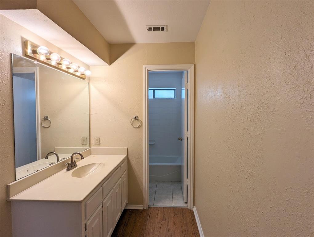 Spring Creek Pkwy Estates West 8 - Residential Lease