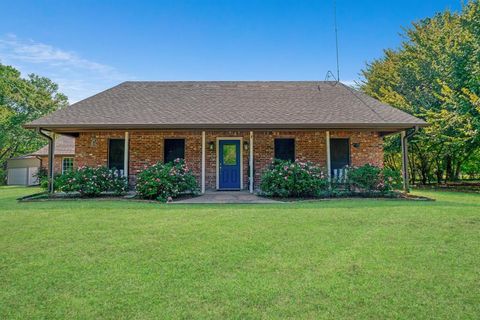 258 County Road 33970 Powderly TX 75473