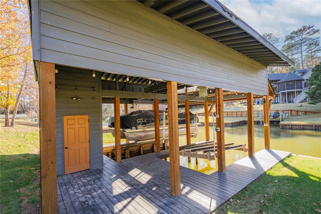 The Oaks - Residential