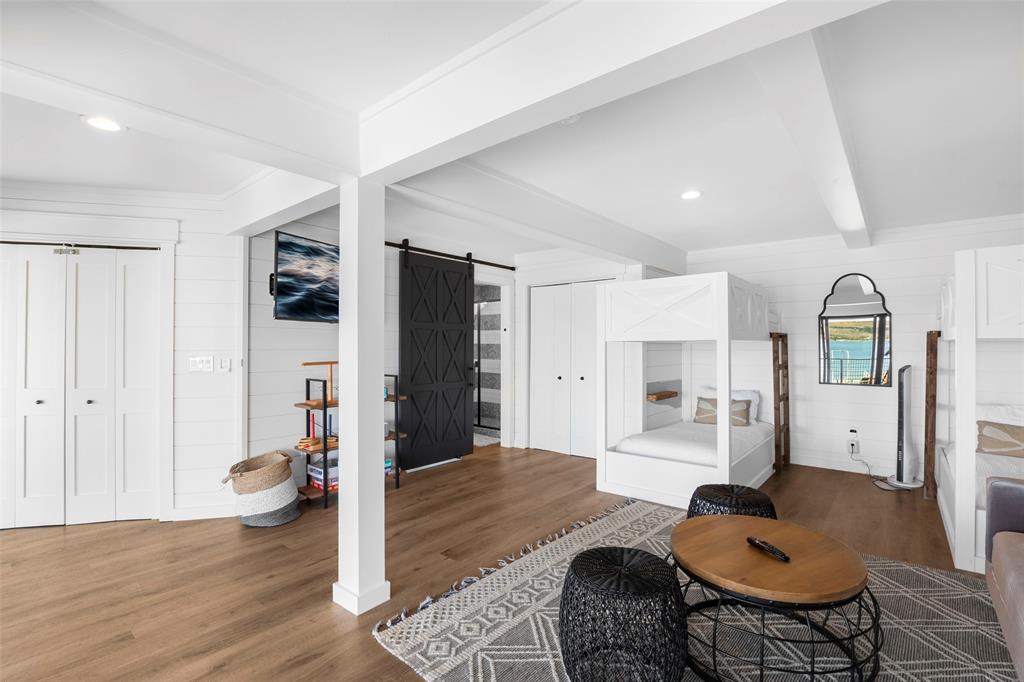 Pk Lake - Residential