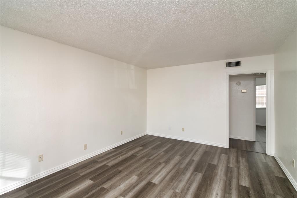 Ag Walker Surv - Residential Lease