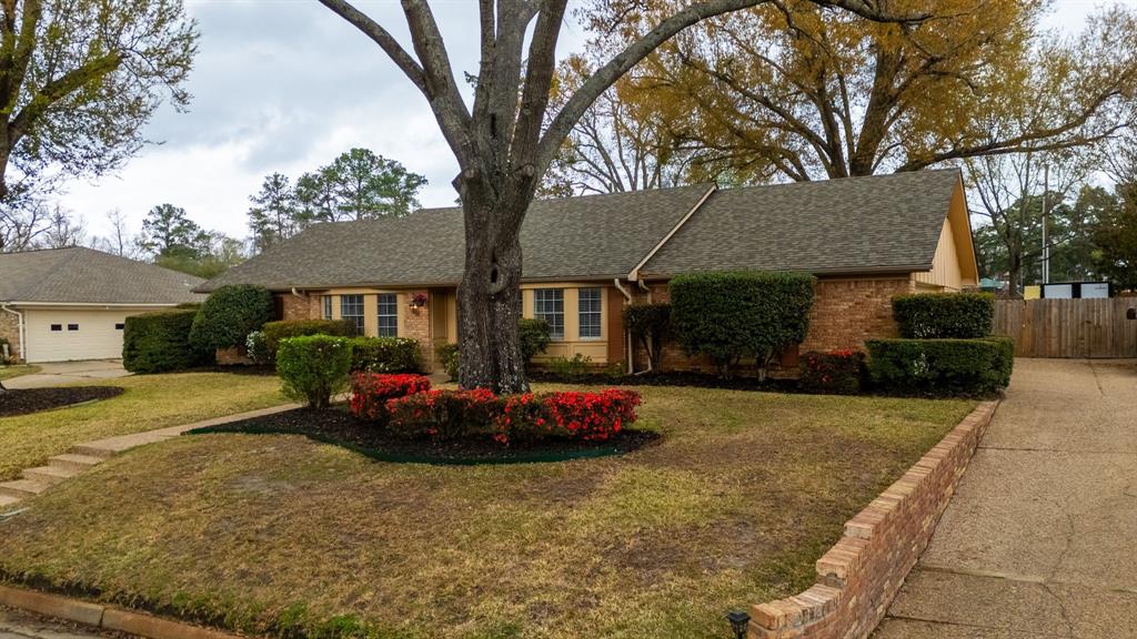 1200 Kingspark Drive