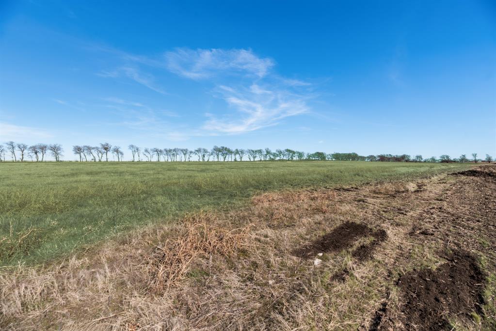 D BAR RANCH ESTATES - Land