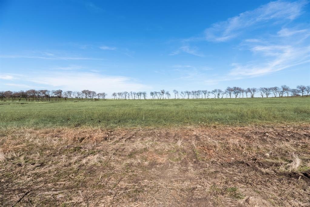 D BAR RANCH ESTATES - Land