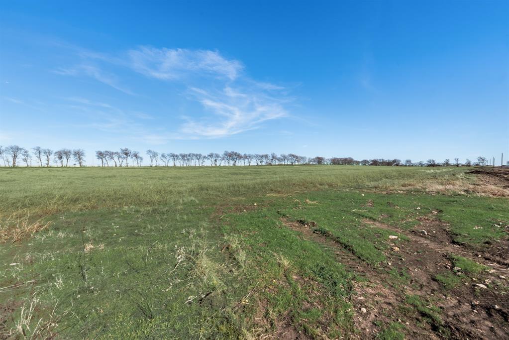 D BAR RANCH ESTATES - Land