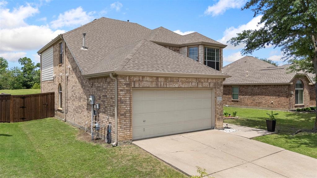 2204 Trinity Lane