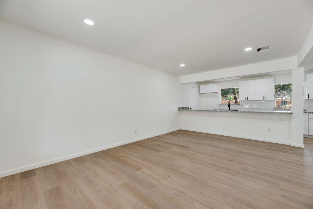 Spring Valley Park 02 - Residential