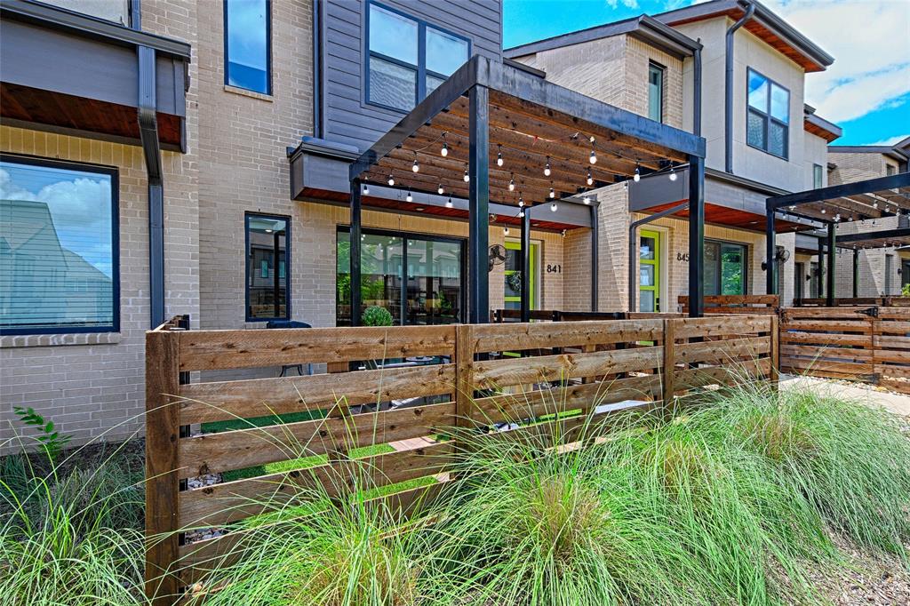 841 Emerling Drive