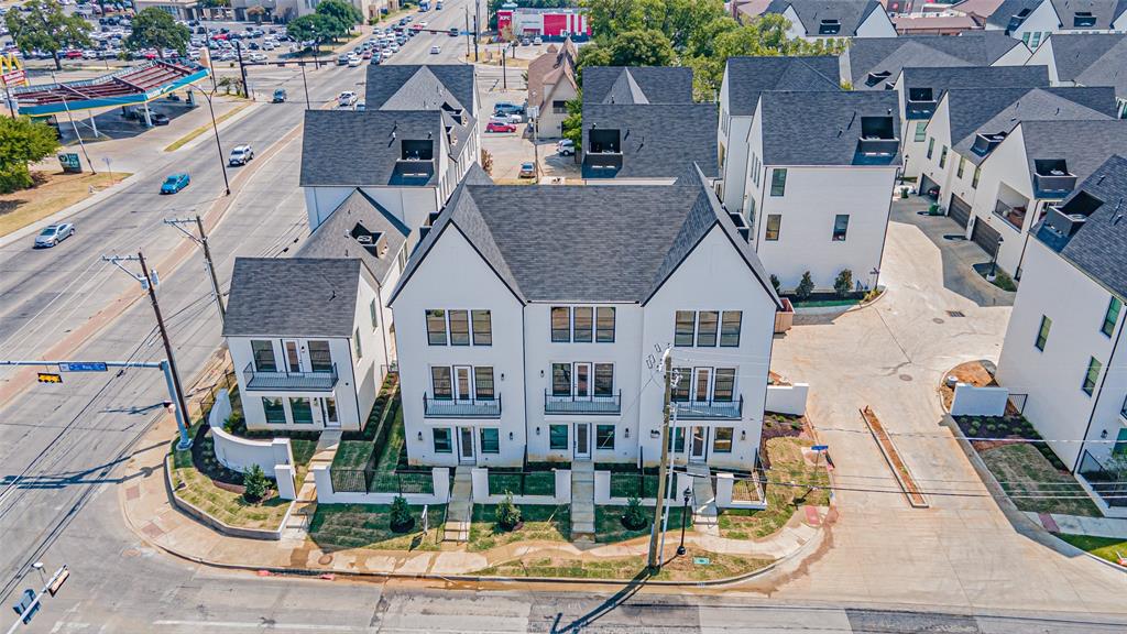 Main 7 Townhome Addition - Residential