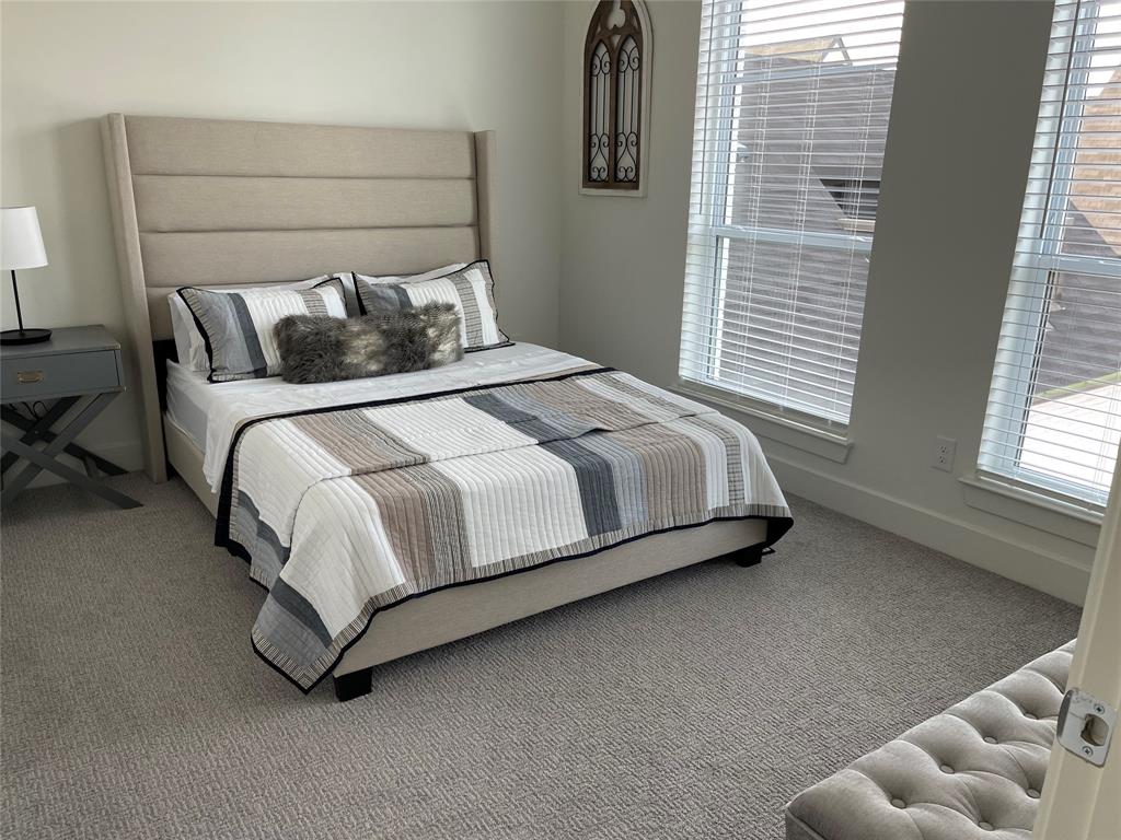 Main 7 Townhome Addition - Residential