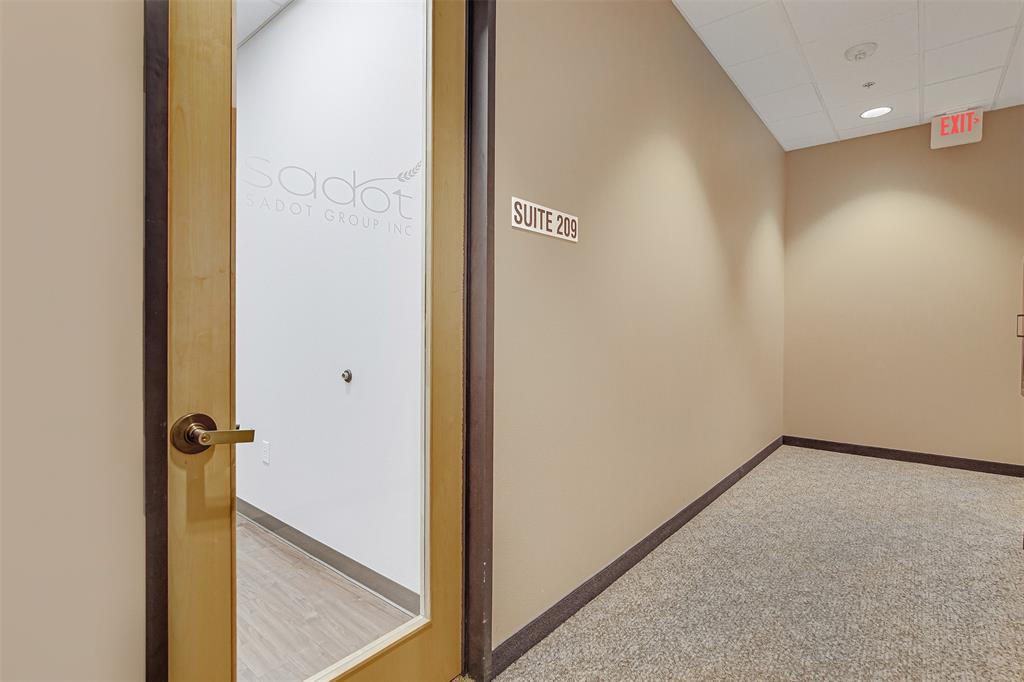 Mrs M A Clark Add - Commercial Lease