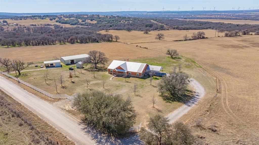 Photo of 505 County Road 121, Stephenville, TX 76401 (MLS # 21193412)