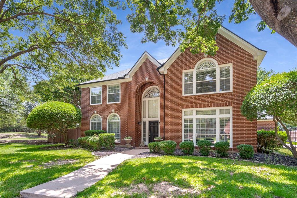 102 Starling Court