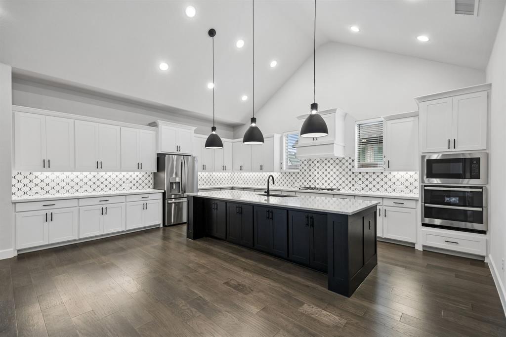 2609 Sibley Drive