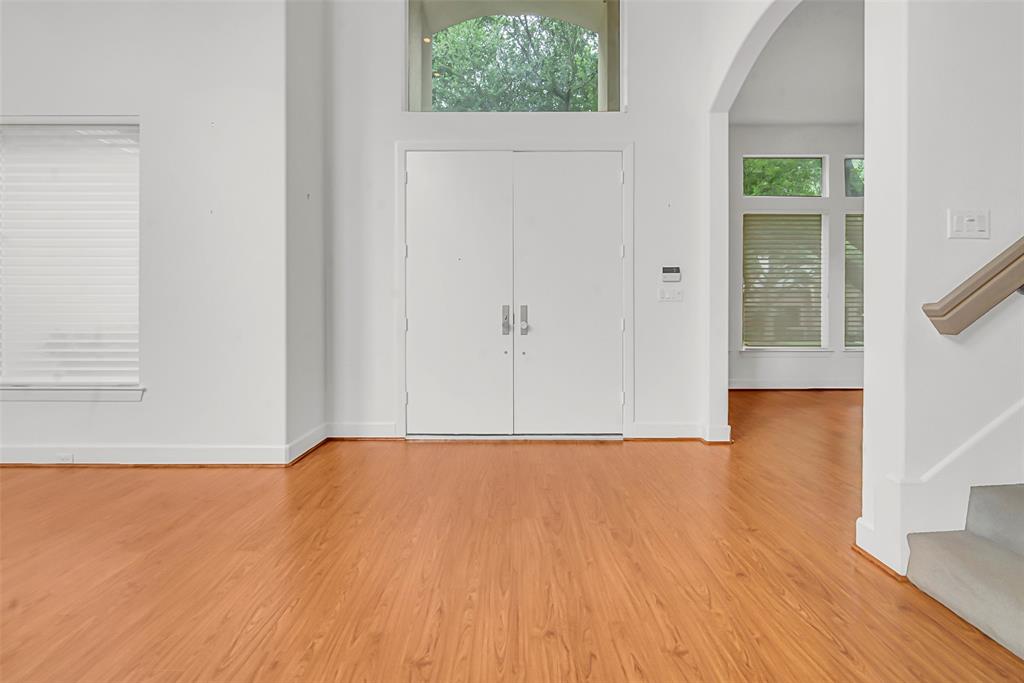 5949 Davenhill Drive