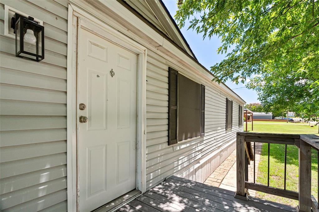 646 Whisperview Circle