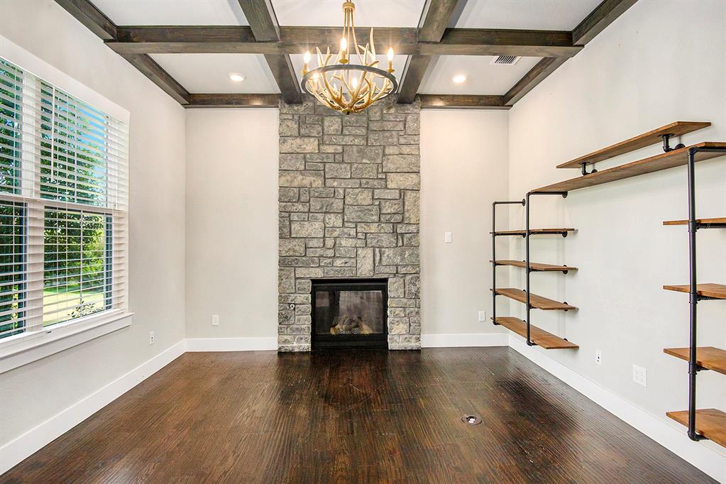 222 High View Trail