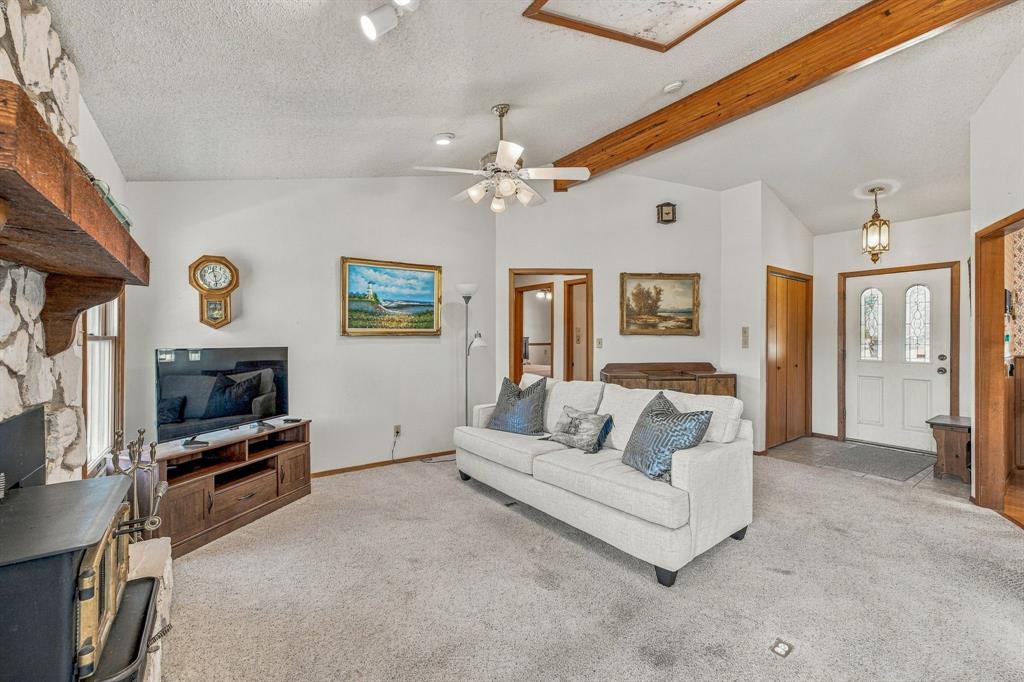 4017 Dakota Trail