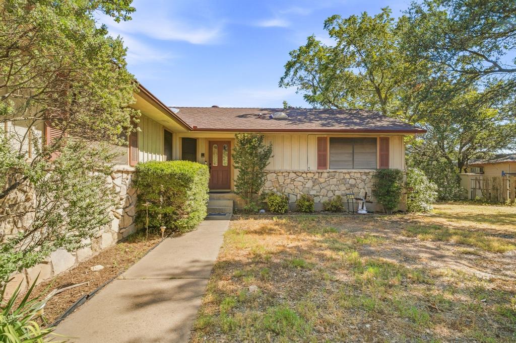 4017 Dakota Trail