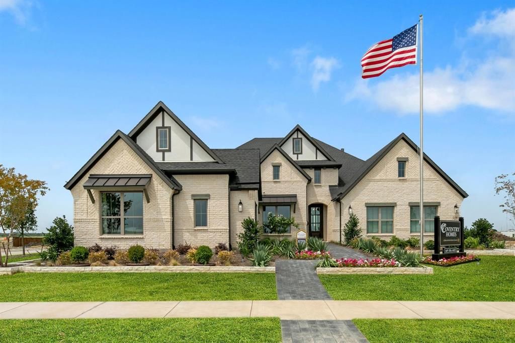 Photo of 239 Wintergrass Drive, Waxahachie, TX 75165 (MLS # 21251632)