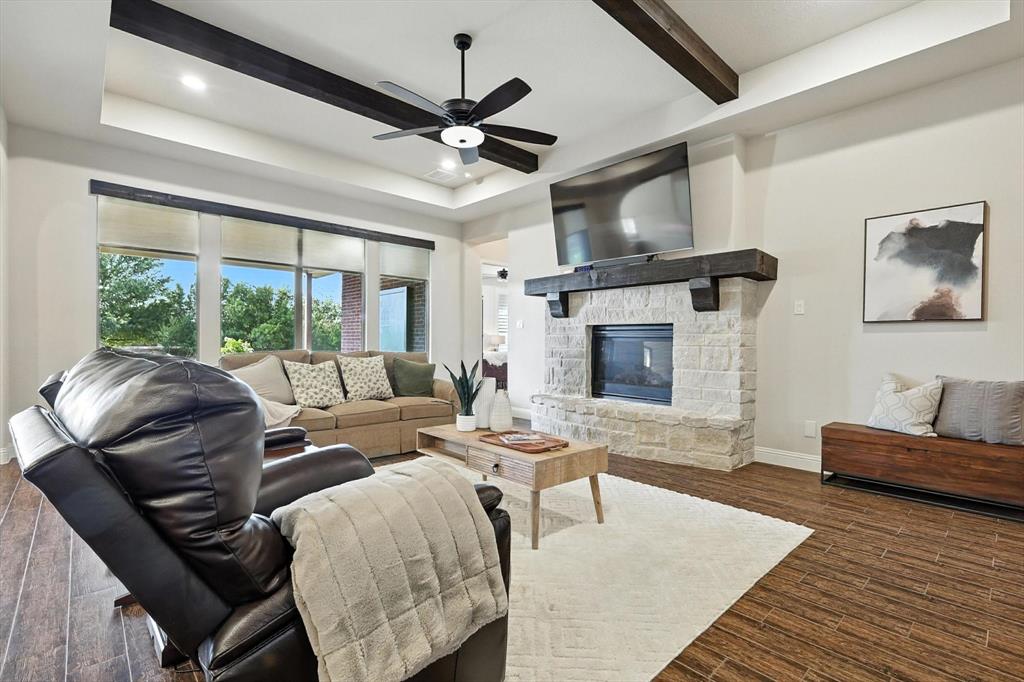 10883 Smoky Oak Trail