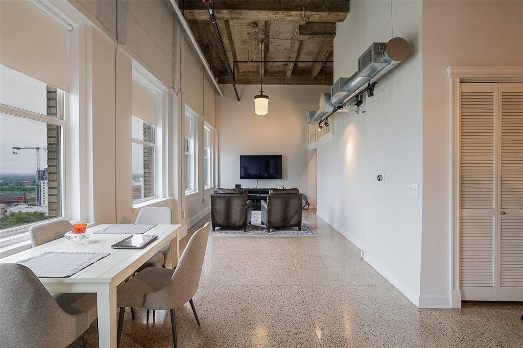 Texas & Pacific Lofts Condo - Residential Lease