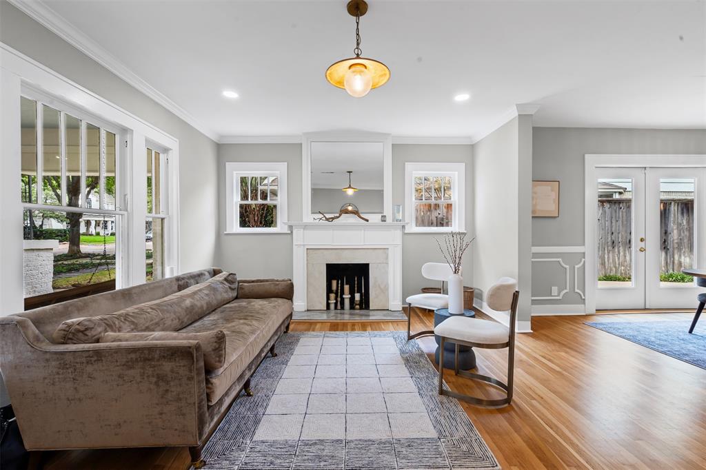 Mc Cart Add - Residential Lease