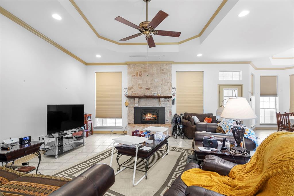 10610 County Road 3605