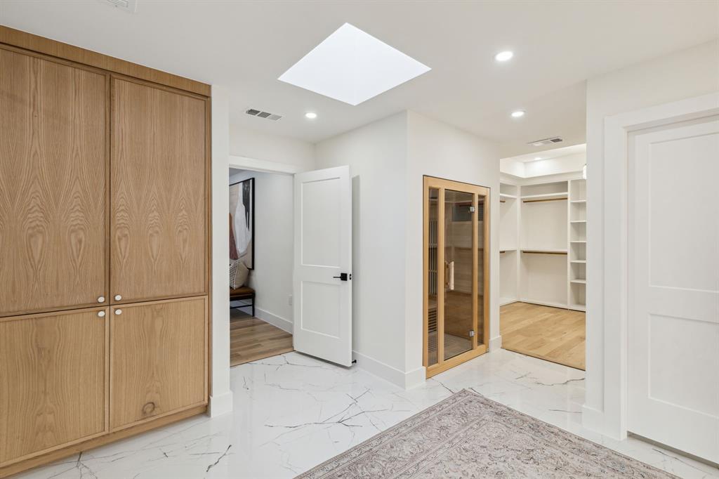 Windsor Park Rev - Residential