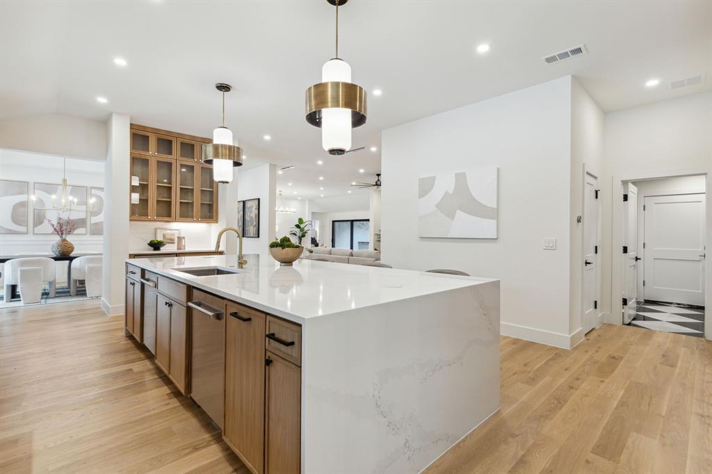 Windsor Park Rev - Residential