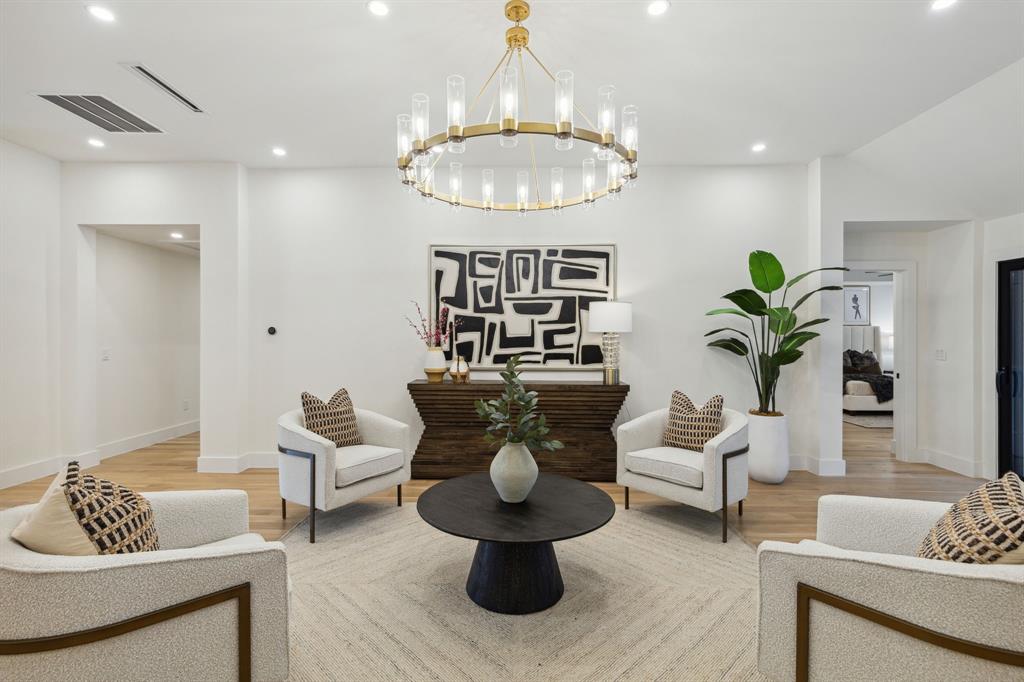 Windsor Park Rev - Residential