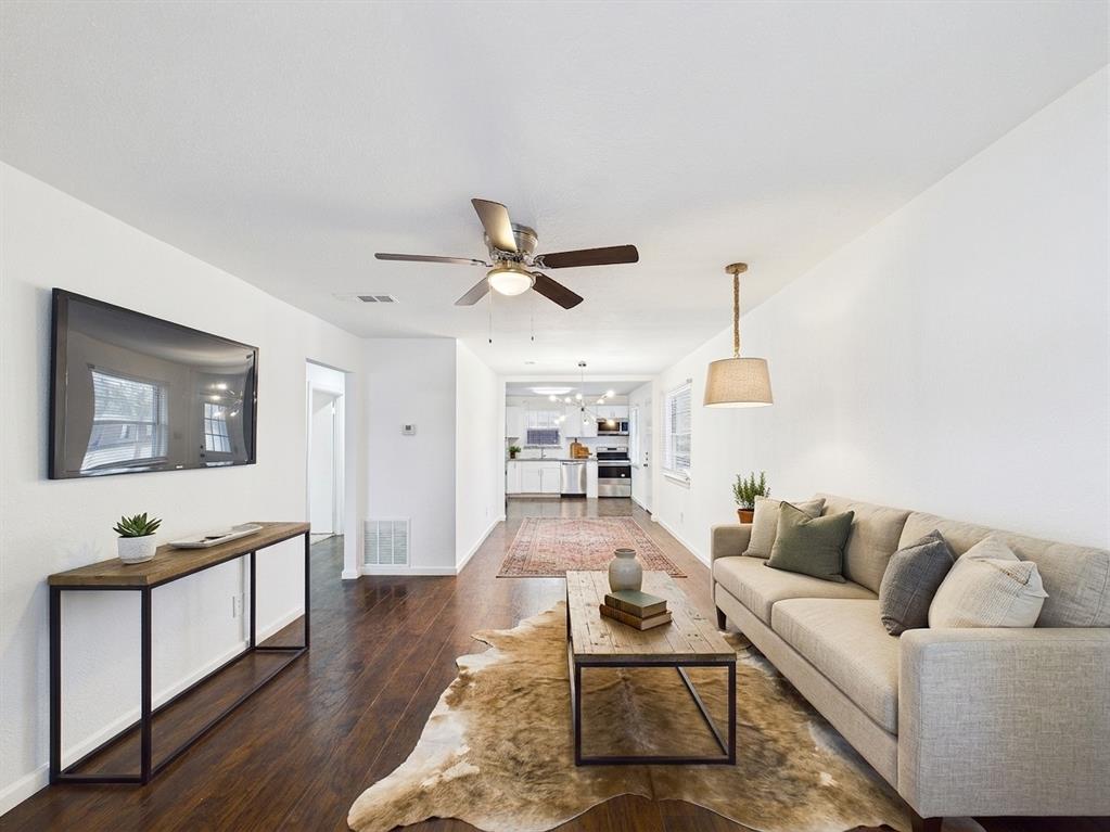 2928 Mitchell Boulevard