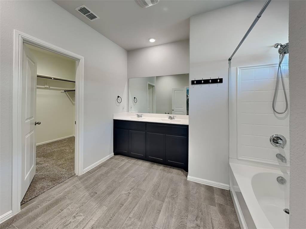 Chapel Crk - Residential Lease