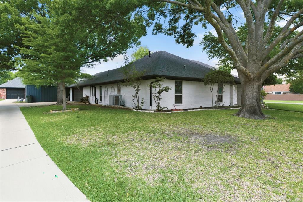 4125 Camino Drive