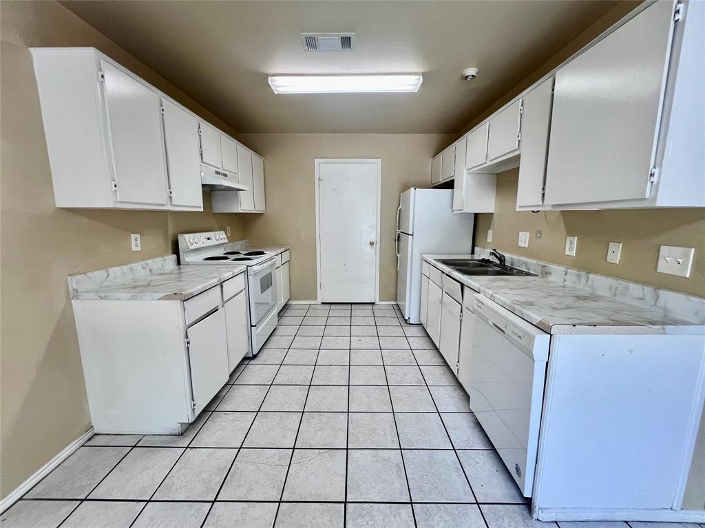 Davis Sol Add - Residential Lease