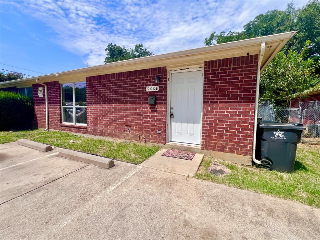 Davis Sol Add - Residential Lease