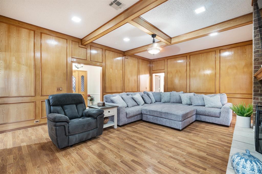 Twin Lakes - Residential