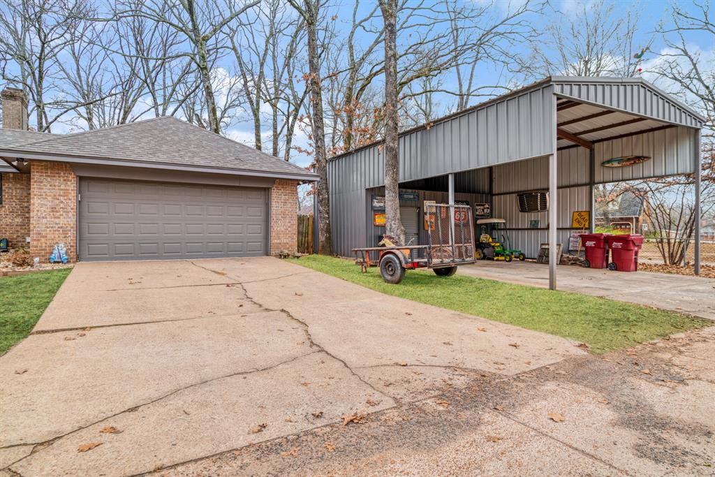 Twin Lakes - Residential