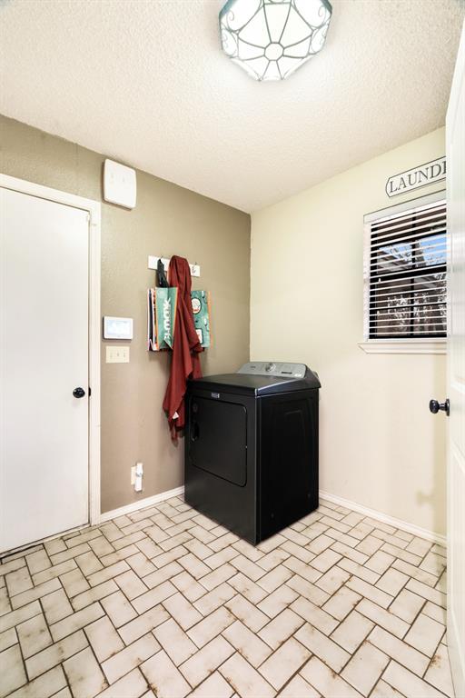 Twin Lakes - Residential