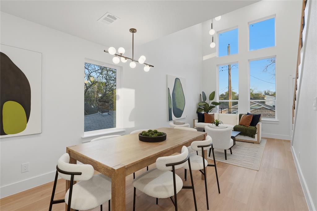 Lincoln Manor - Residential