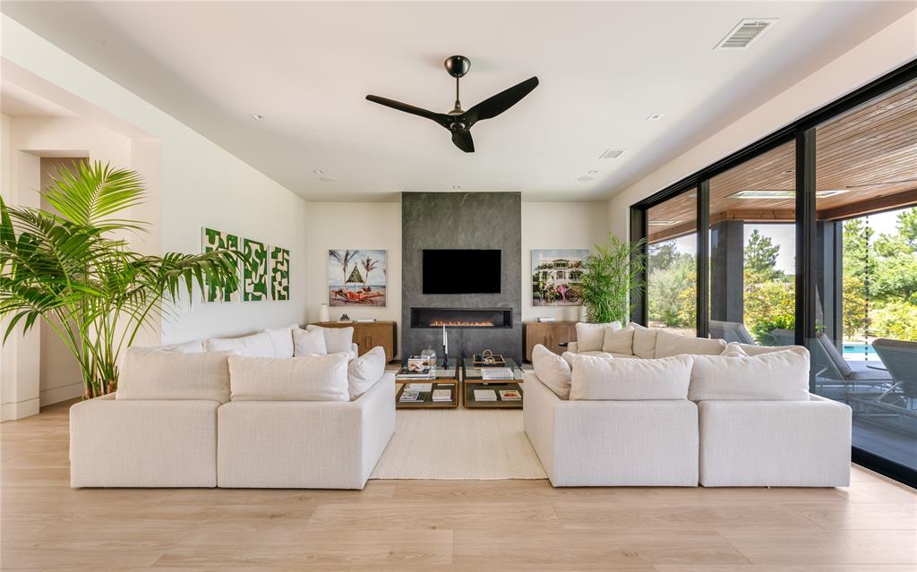 3910 Windward Way
