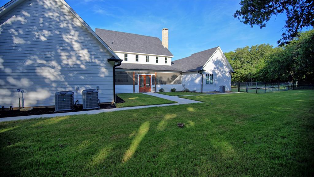 3437 Round Prairie Road