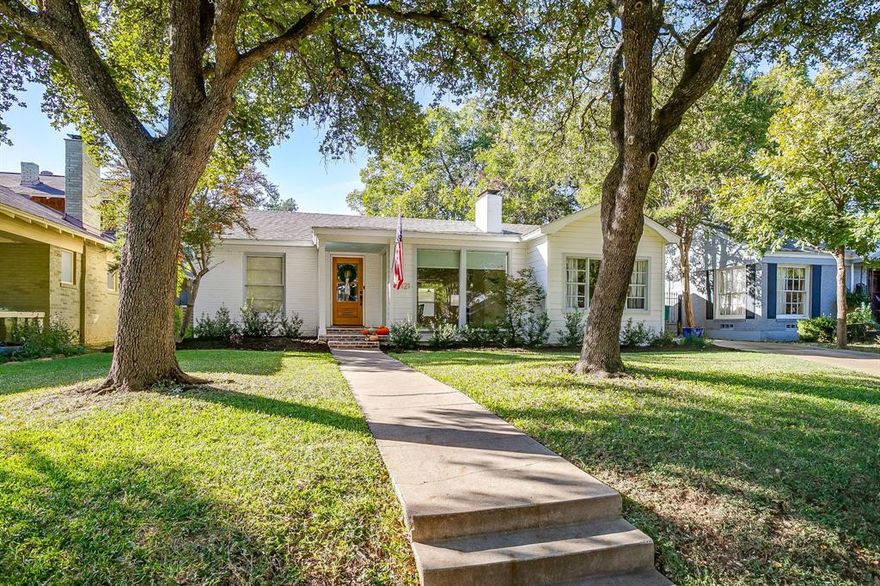 Welcome to 2121 Weatherbee Street! This home is nestled in the heart of the Historic Mistletoe Heights with Lily B located 2 houses down! 2121 Weatherbee Street has been remodeled to now feature an open style floorplan with chic upgrades! Upon arrival, you are greeted cute curb appeal and mature symmetrical trees! When you enter the home, one of the first things you'll notice is all the windows that allow so much natural light from the front and back of the home. 2121 Weatherbee Street features 3 bedrooms, an office space, and multiple living rooms! The kitchen is one of the main highlights of the home and has seen a complete upgrade with opening it up to allow a kitchen island, beautiful countertops, wainscoting, wallpaper and modern finishes. Heading to the backyard, you'll find a large cover patio with a fully turfed back yard. The big detached garage also includes a large unfinished upstairs room that can be finished as extra living space or a studio. What makes Mistletoe Heights such a sought after neighborhood is its historic charm and convenience! A fun fact is that hit shows like Lioness has been using the areas historic charm to film their upcoming season! Mistletoe Heights is located walking distance to the award winning Fort Worth Zoo, a short drive to the entertainment off Magnolia and South Main, and quick jump to TCU! Come see for yourself what makes this a terrific home and what Mistletoe Heights has to offer!
