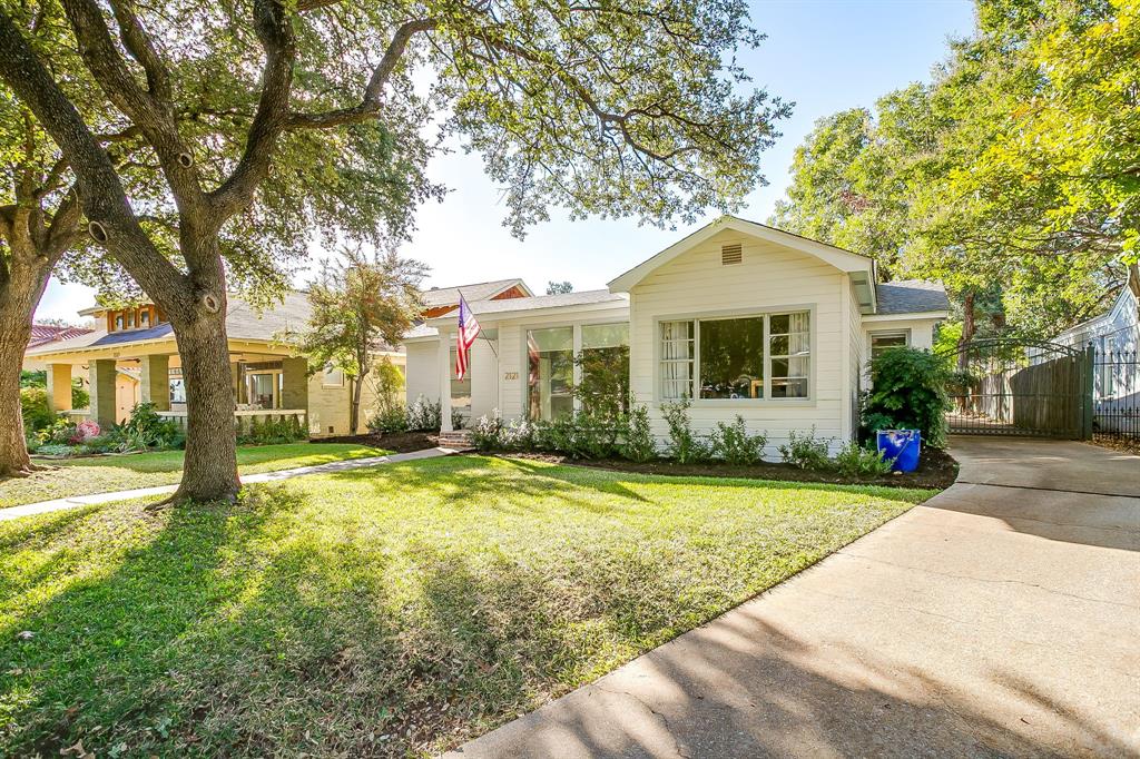 2121 Weatherbee Street