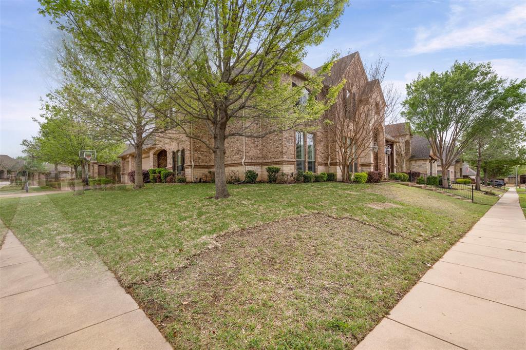 7924 Forest View Court