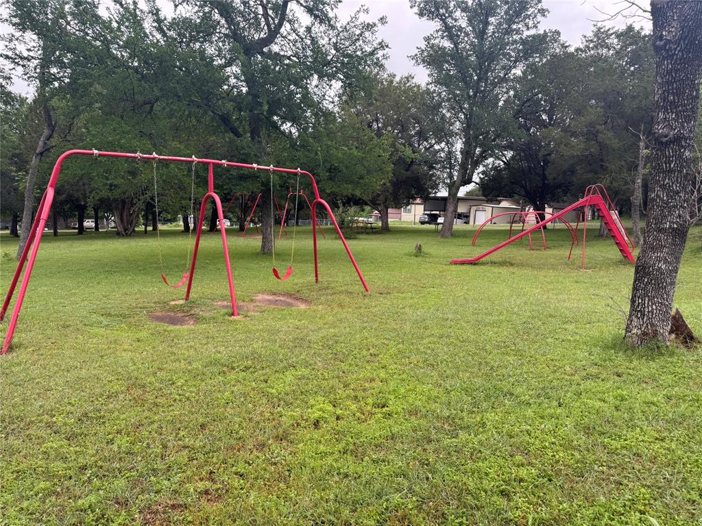 Oak Trail Shores Sec B - Land