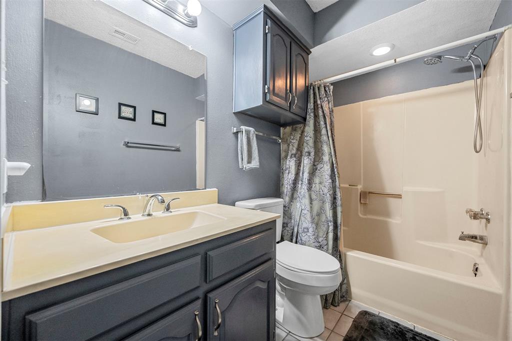 Red Oak, Texas 75154, United States, 3 Bedrooms Bedrooms, ,2 BathroomsBathrooms,Residential,Pending,83350