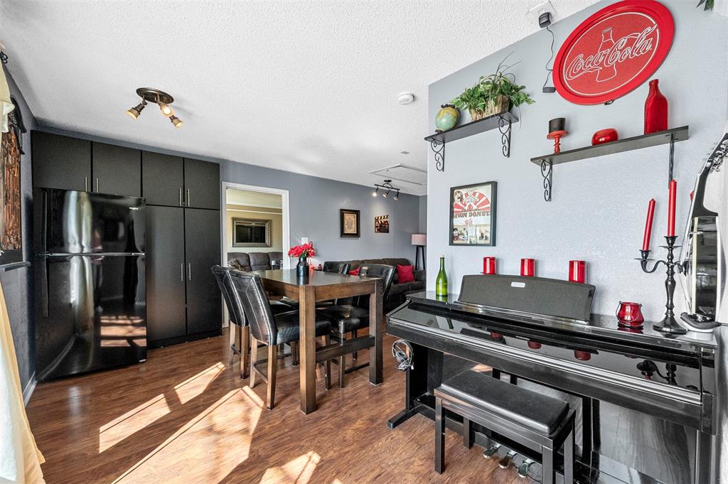 Red Oak, Texas 75154, United States, 3 Bedrooms Bedrooms, ,2 BathroomsBathrooms,Residential,Pending,83350